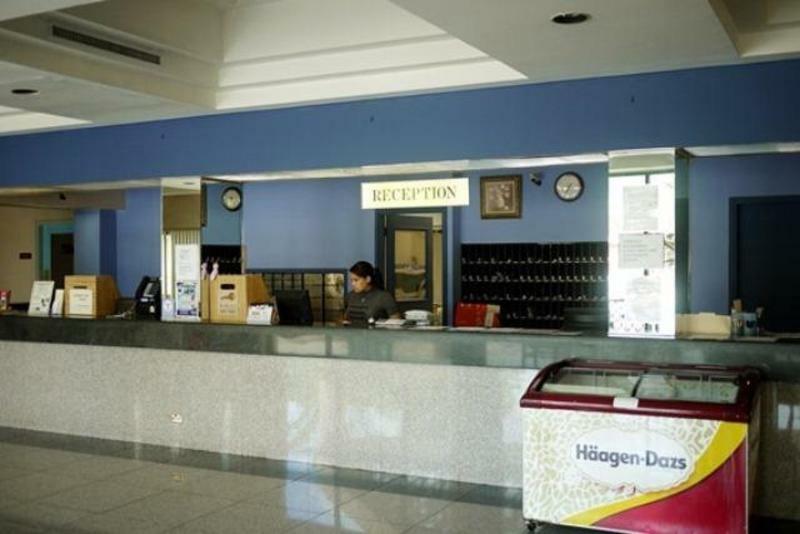 Pacific Bay Hotel Tumon Exterior photo